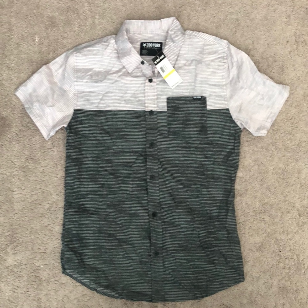 Men’s short sleeve button up pink and grey